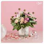 Explosion de fleurs, de douceur et de bonheur avec le bouquet PSCHITT !⁣
A retrouver en boutique ou sur notre site oya-fleurs.com⁣
.⁣
.⁣
.⁣
#rose #cymbidium #renoncule #bouquetrond #germini #collectionflorale #artfloral #flowerpower #oya #oyafleurs